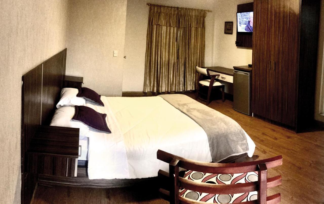 Hotel Spa Santa Ana Cuenca Extérieur photo